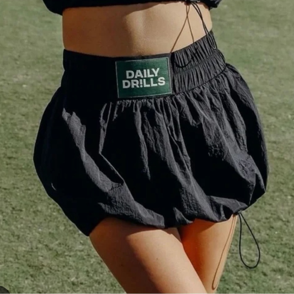 Daily drills black skirt! Size small